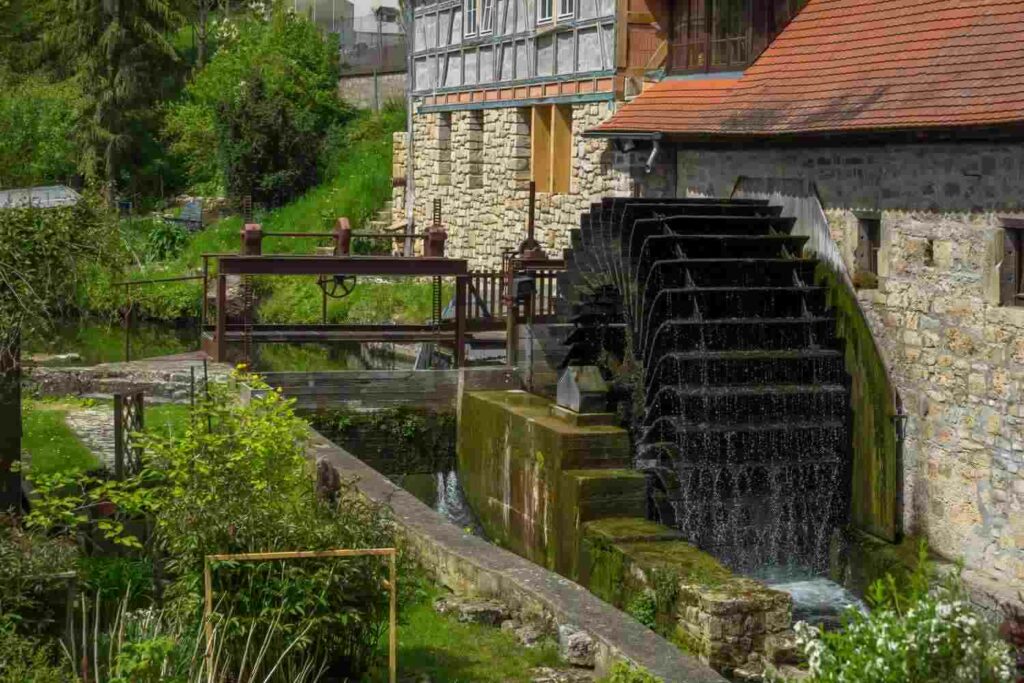 Evolution of Water Wheels